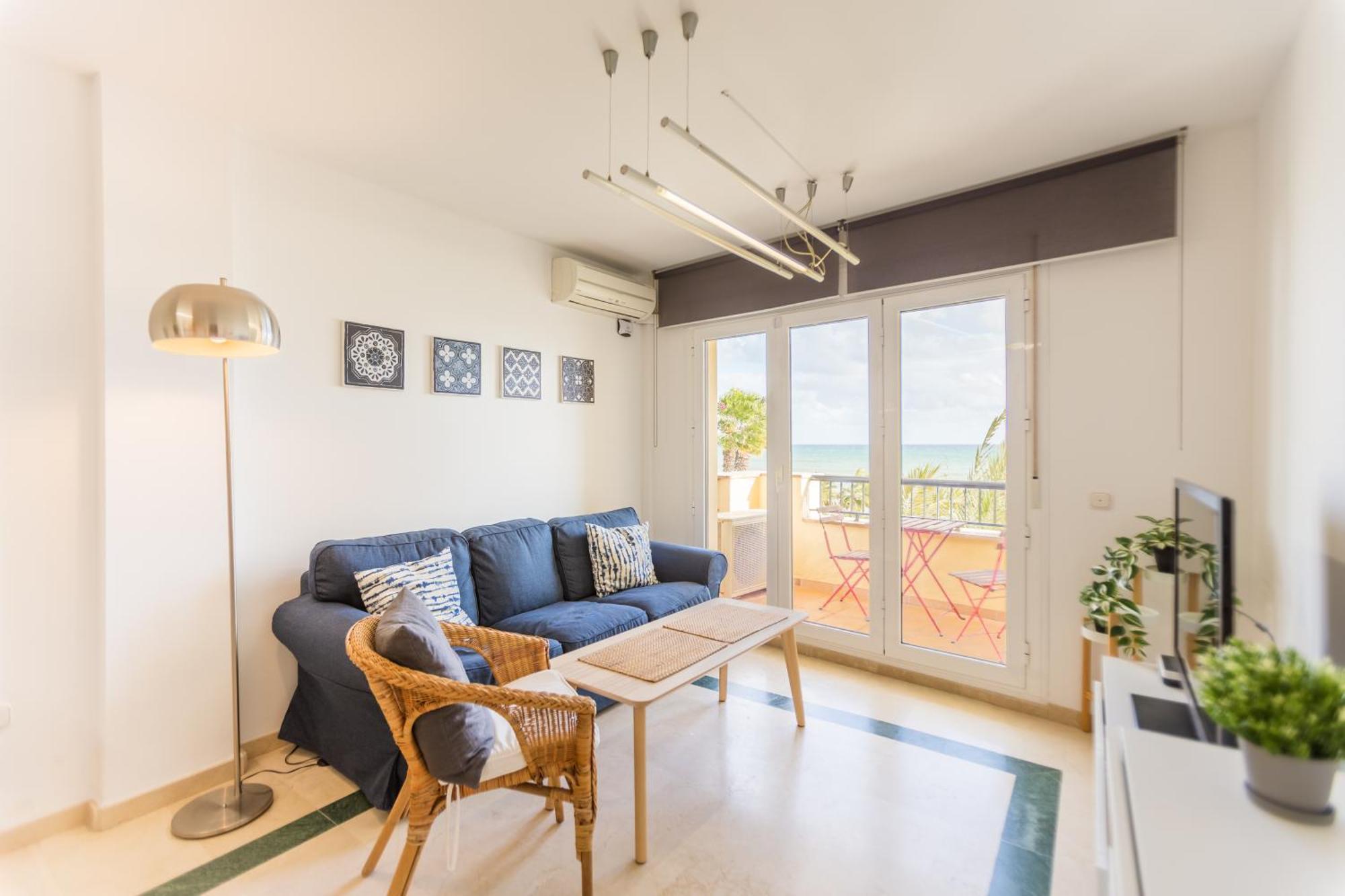 Bonito Apartamento En Primera Linea De Playa Estepona Kültér fotó